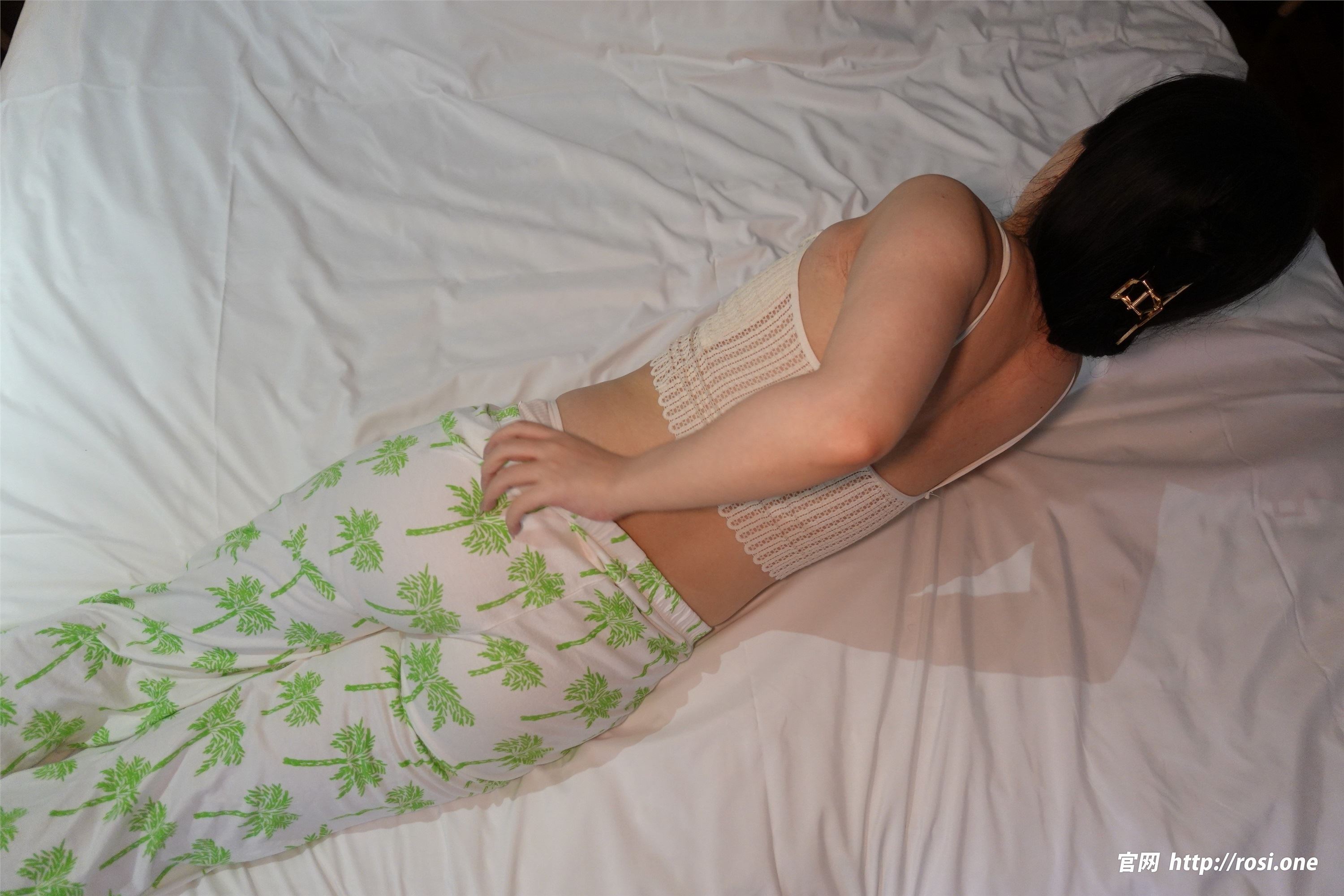 ROSI写真 2023.01.26 NO.4070